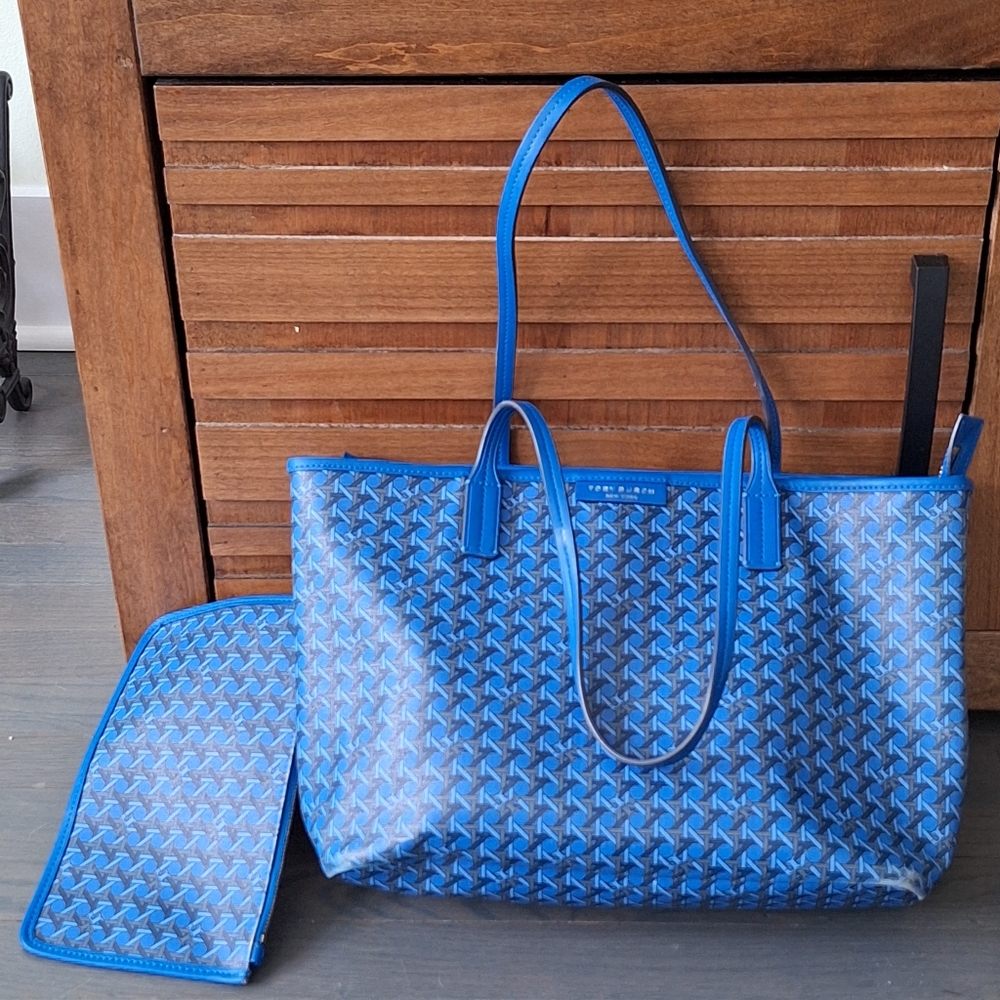 Tory Burch Mediterranean Blue Ever Ready Tote Bag - Picture 4 of 16